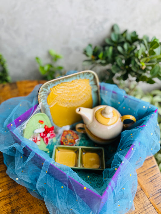 Rakhi Gift Hamper – Chai & Cheer Edition