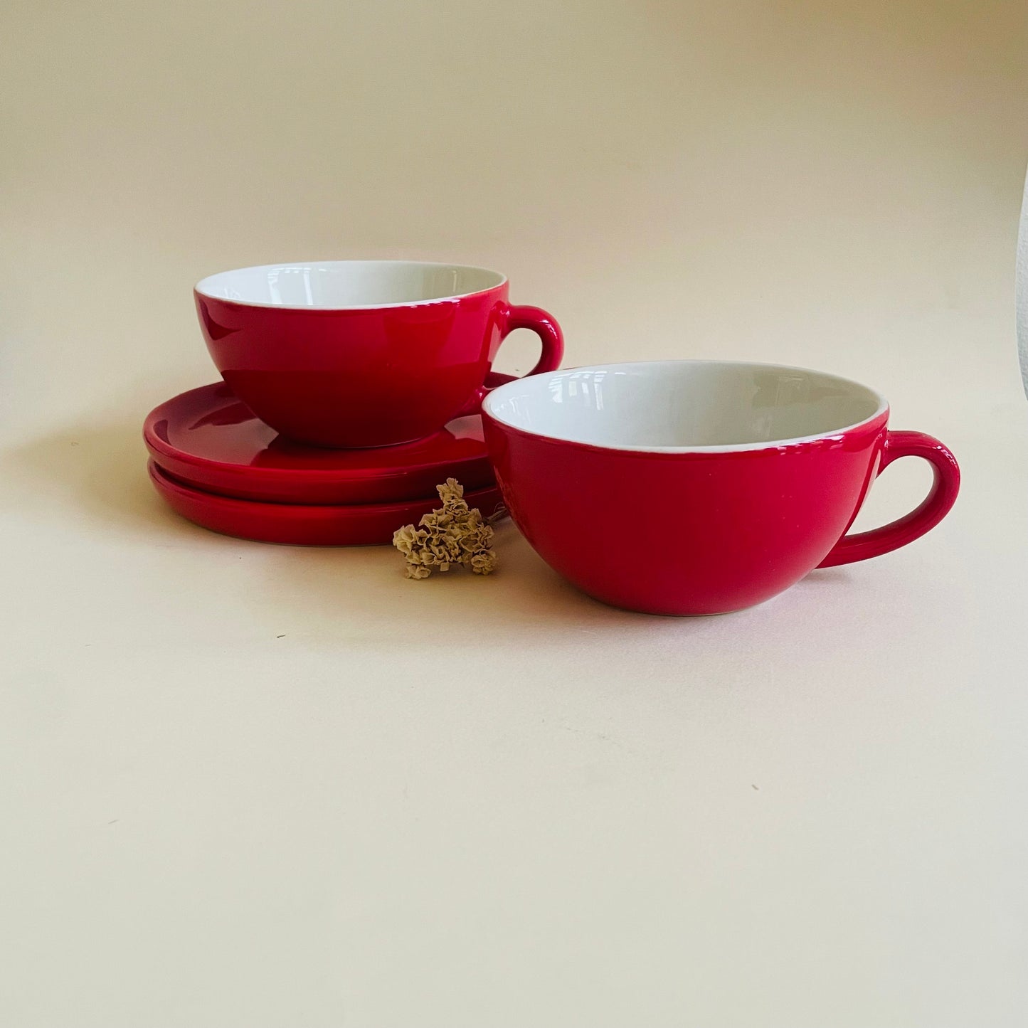 Scarlet Sip Latte Cup & Saucer Set (320ml)