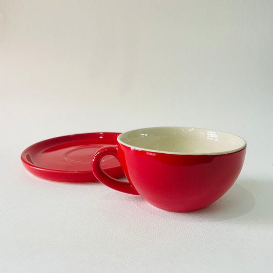 Scarlet Sip Latte Cup & Saucer Set (320ml)