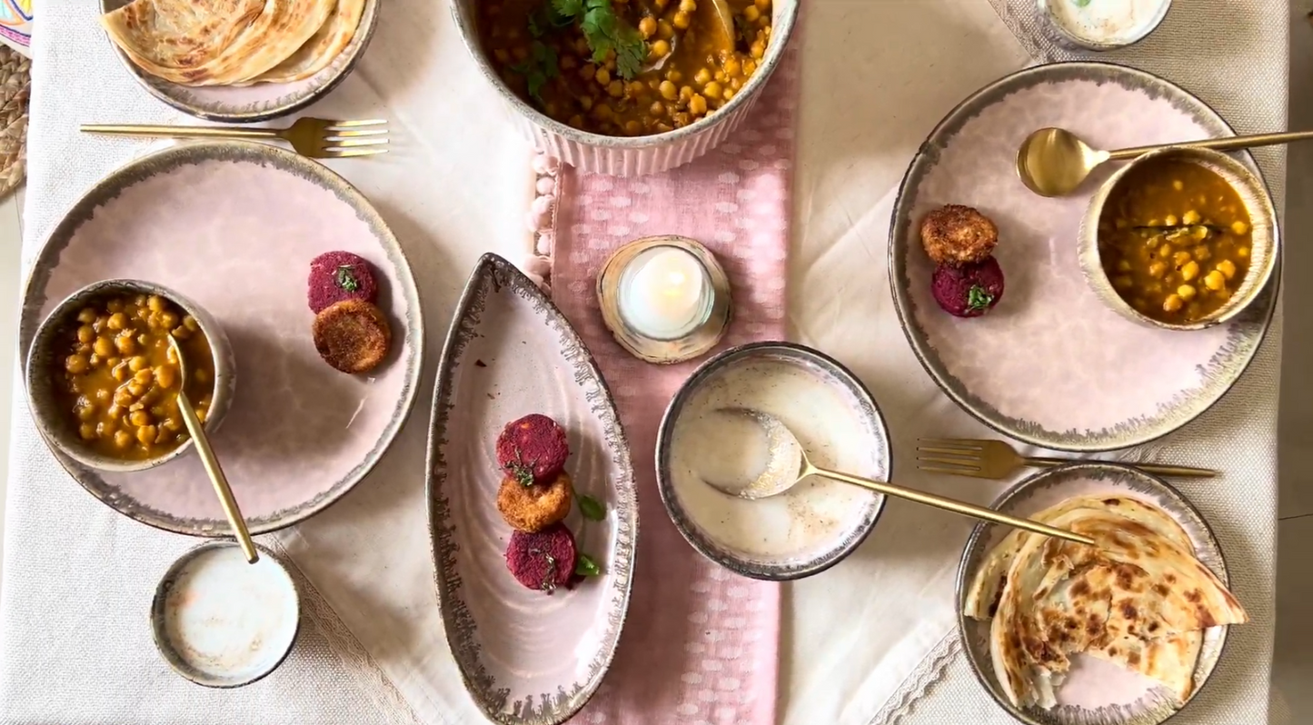 The Roseate Dinner Set For 8