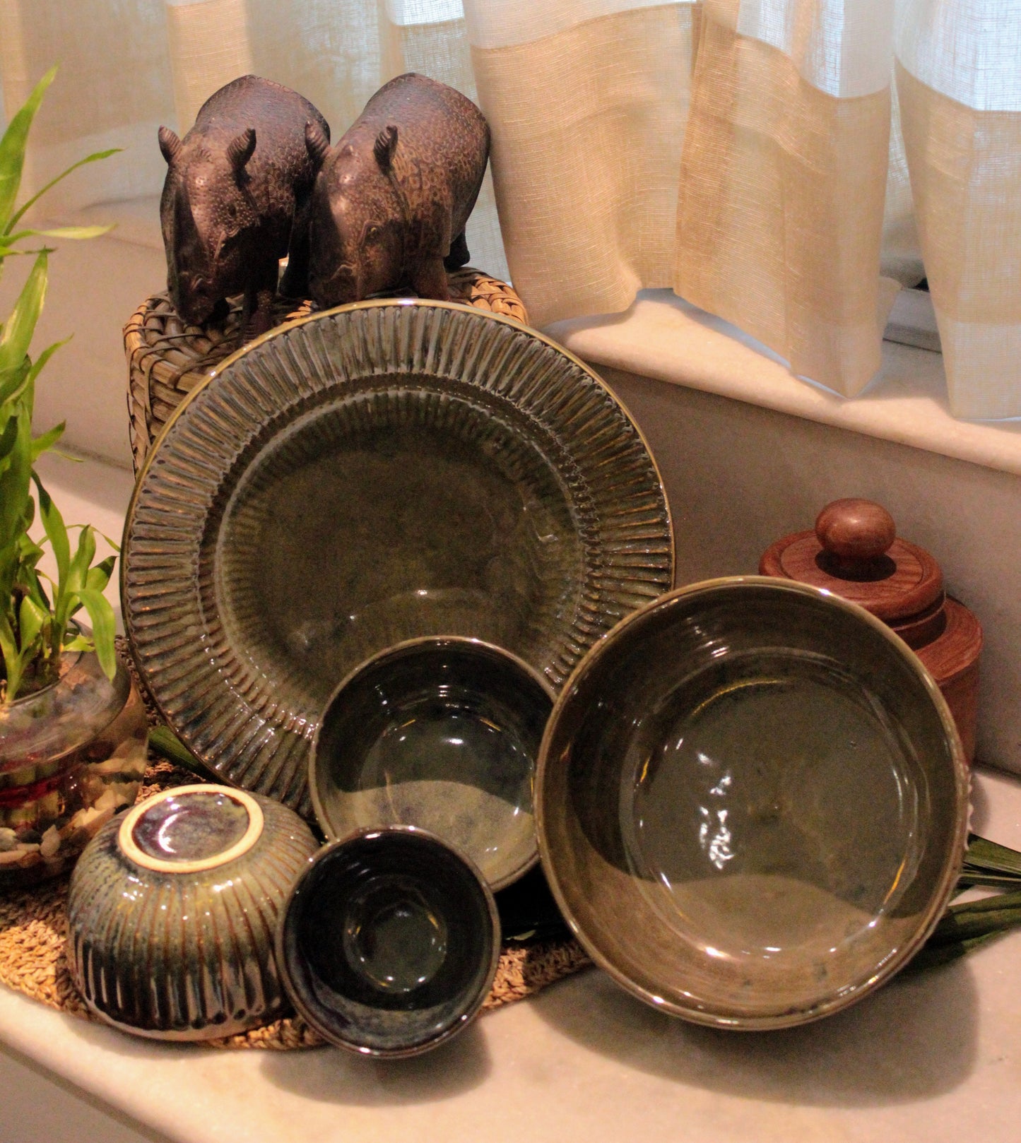 The Greenie Dinner Set