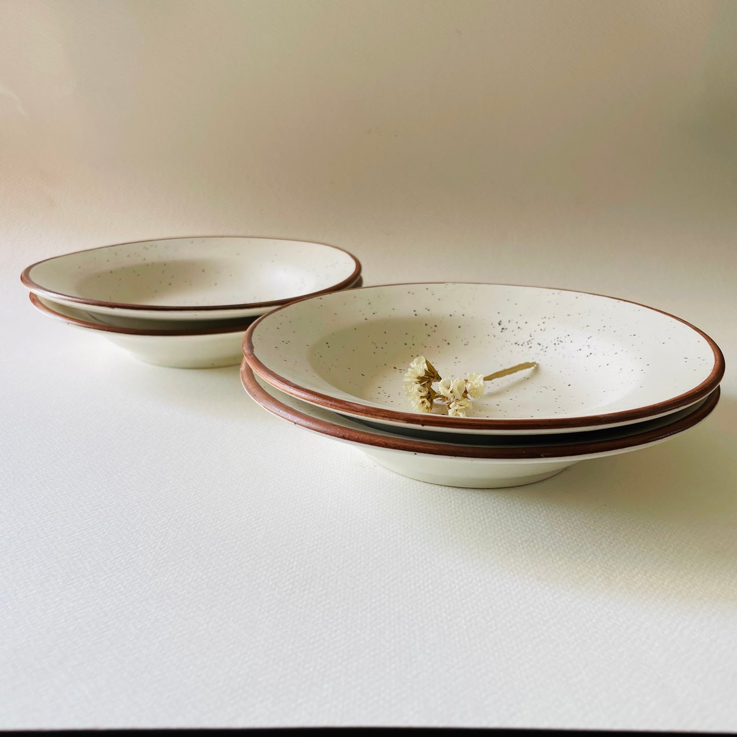 Petite Crema Pasta Plate - 7 Inches ( Pack of 4)