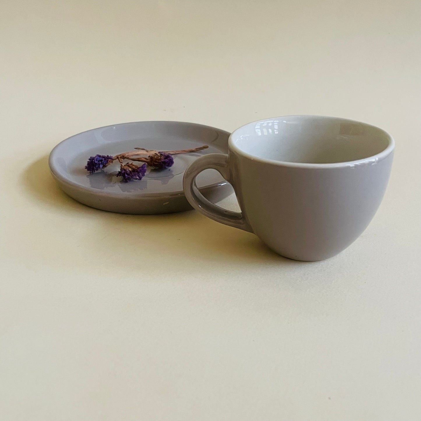 The Gris Expresso Cup & Saucer