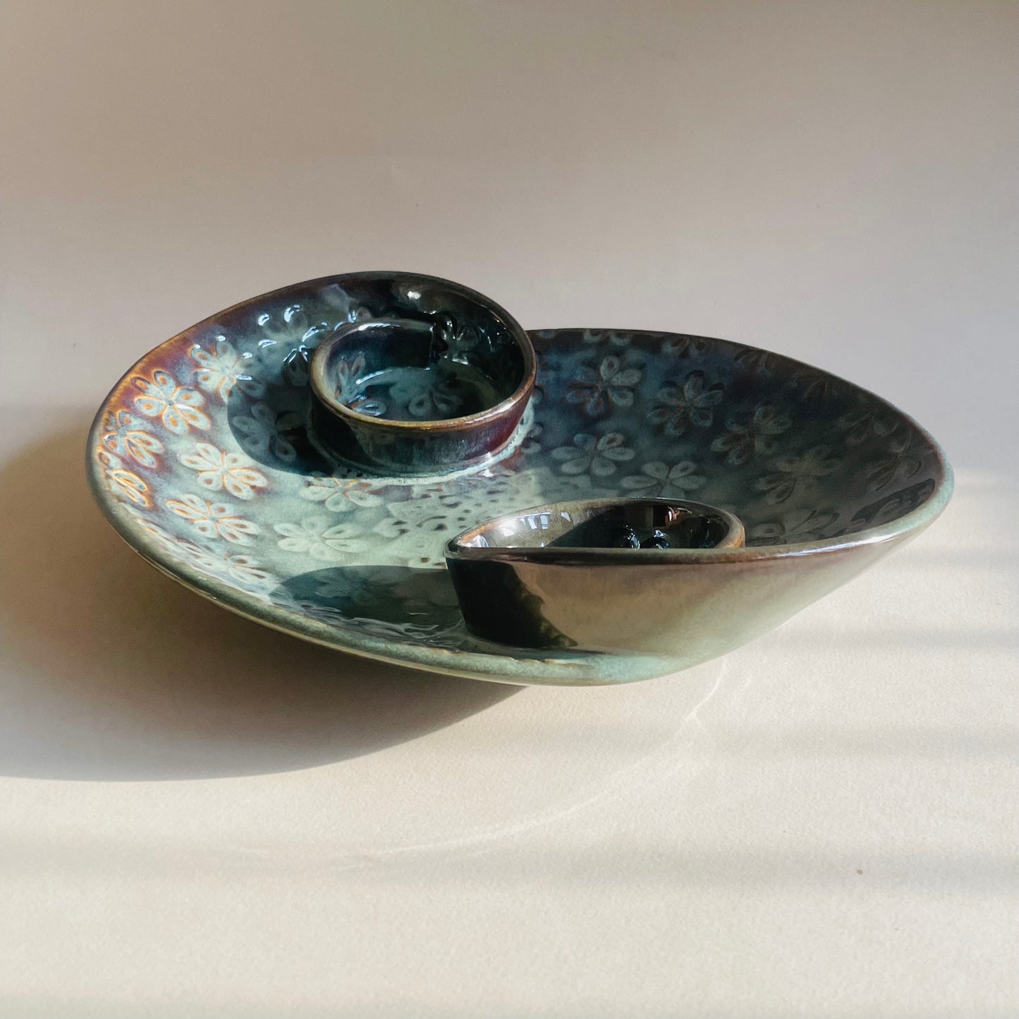 The Dual Spiral Olivia Platter