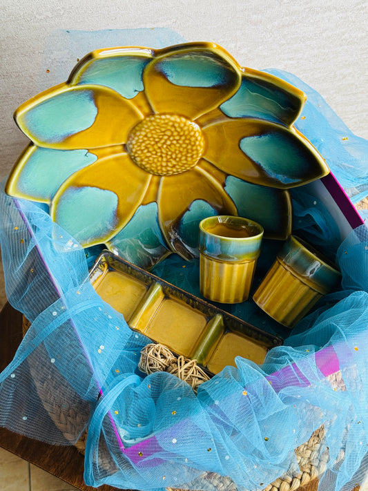 Rakhi Gift Hamper – Bloom & Brew Edition