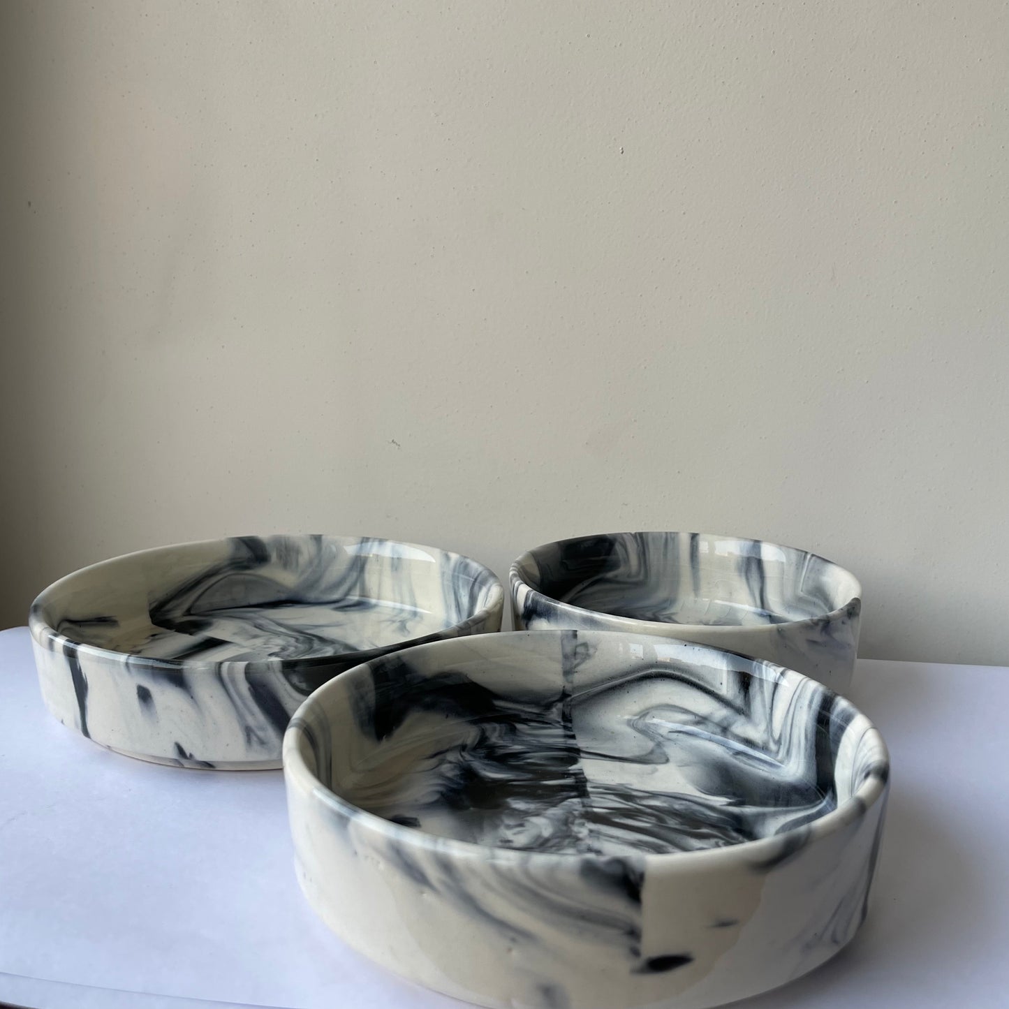 Salt & Pepper Flat Bowl Set