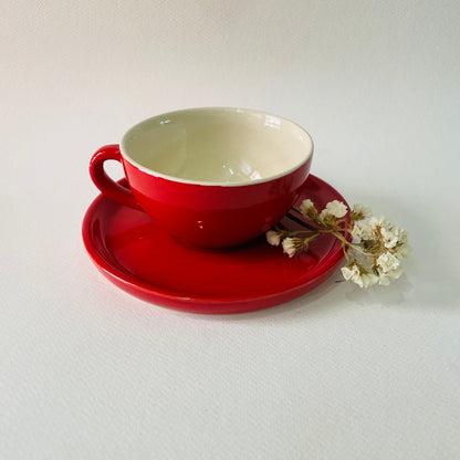 Scarlet Sip Latte Cups