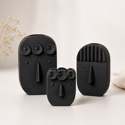 The Black Edit (Set of 10)