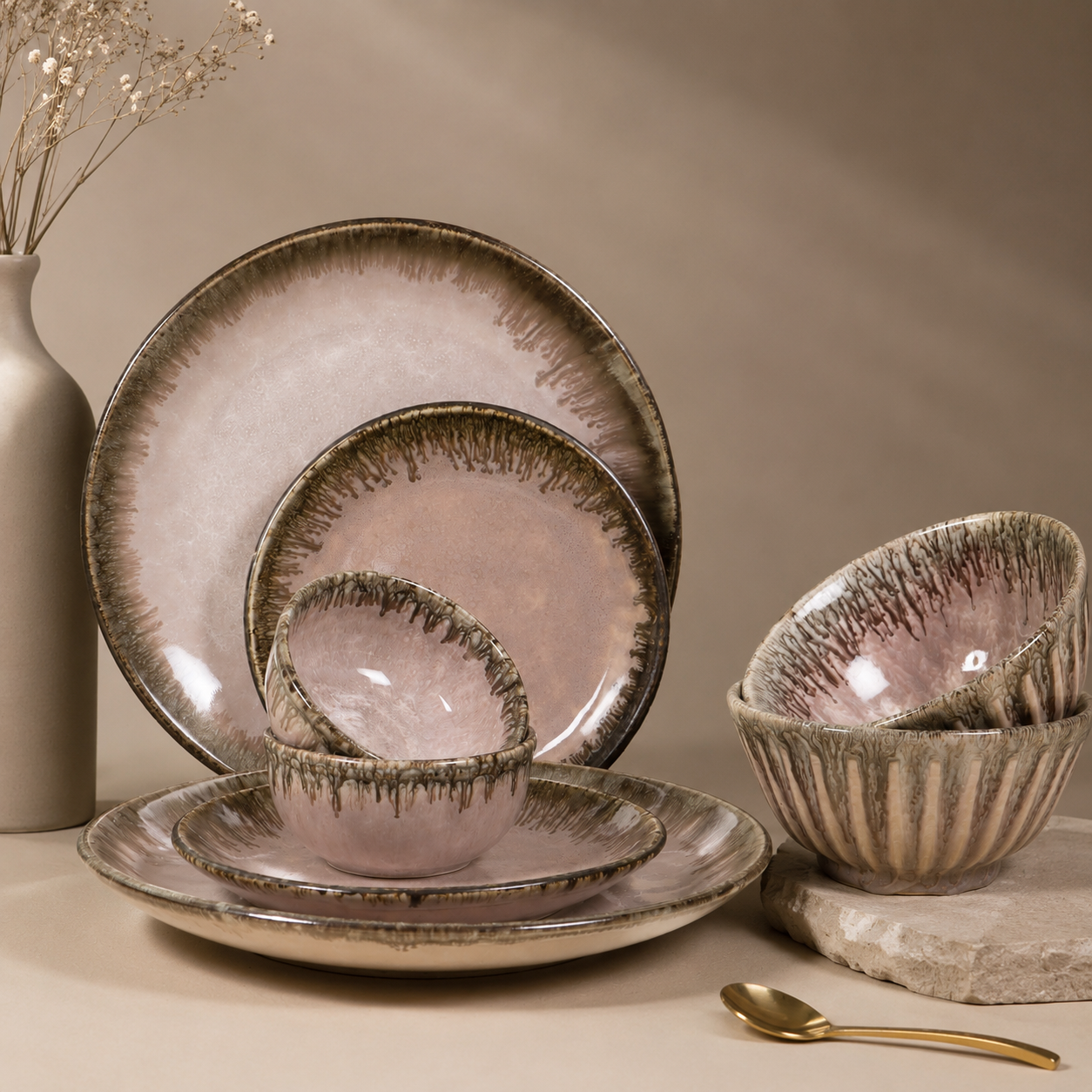 The Roseate Signature Tablescape Collection - Dinner Plates, Quarter Plates, Sweet Bowls & Serving Bowls