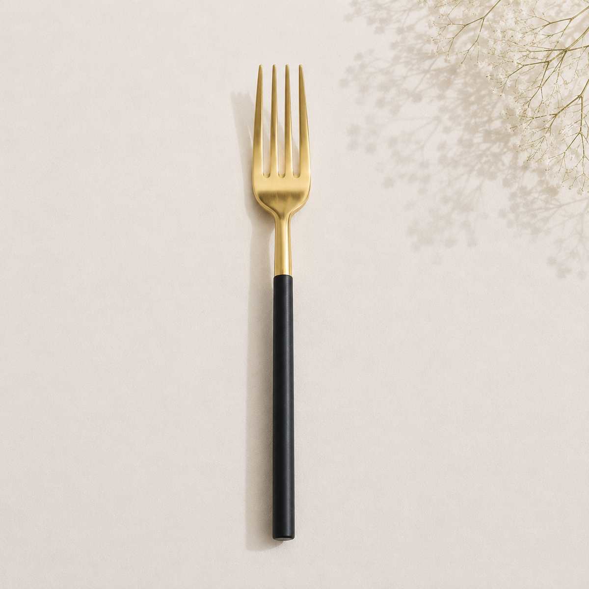 Set Di Posate - A Set of 24 Pieces with Stand