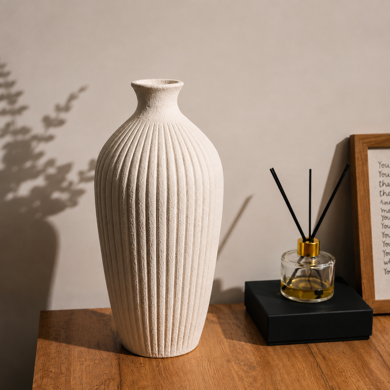 Rustique Ribbed Vase