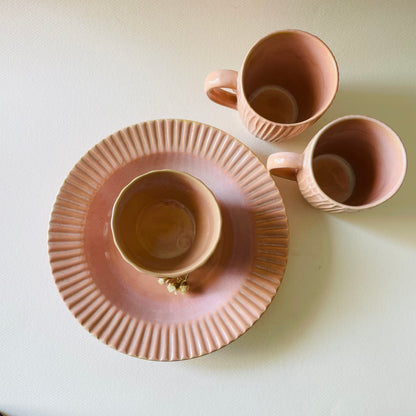 Blush Valentine Table Set - A Set of 5 Pieces