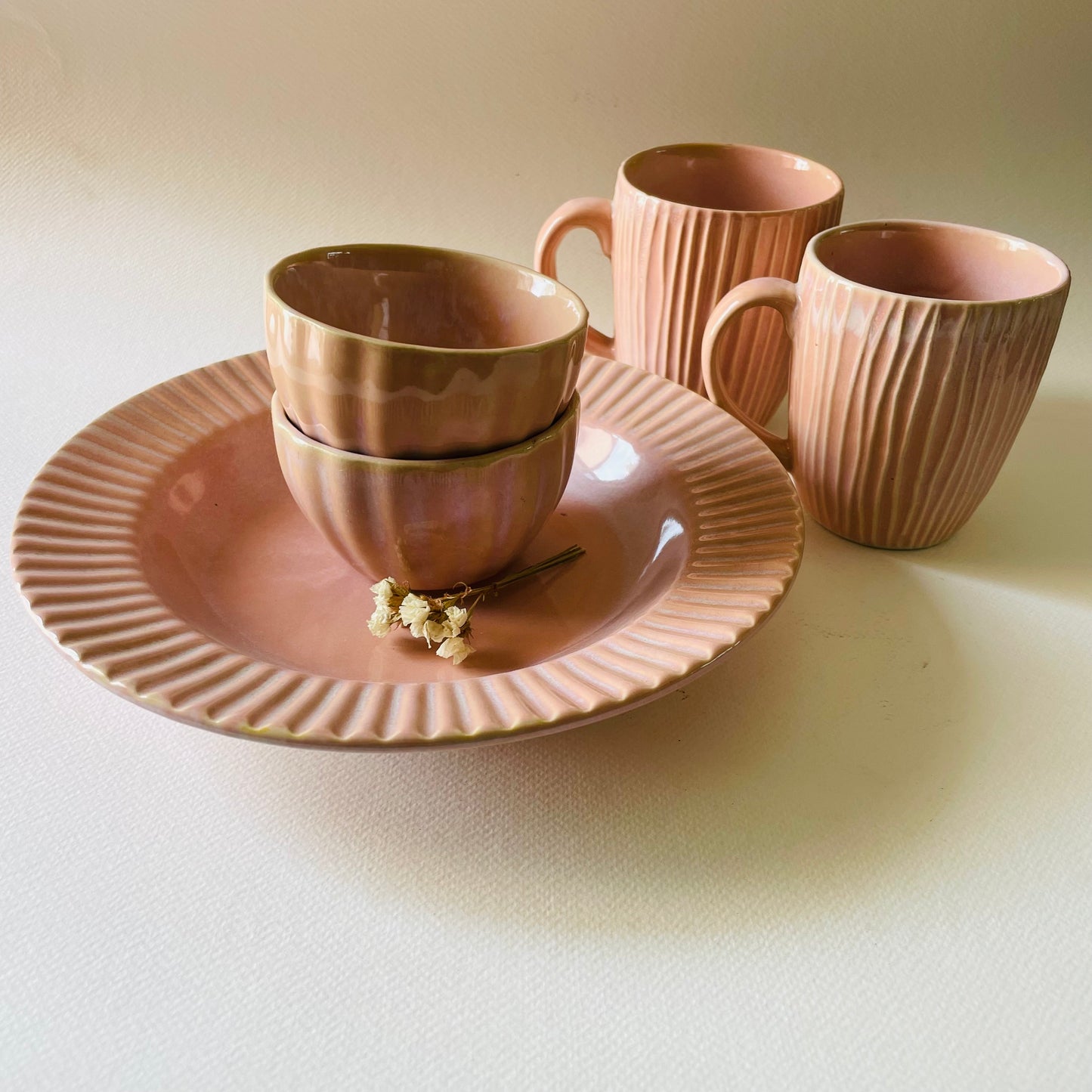 Blush Valentine Table Set - A Set of 5 Pieces