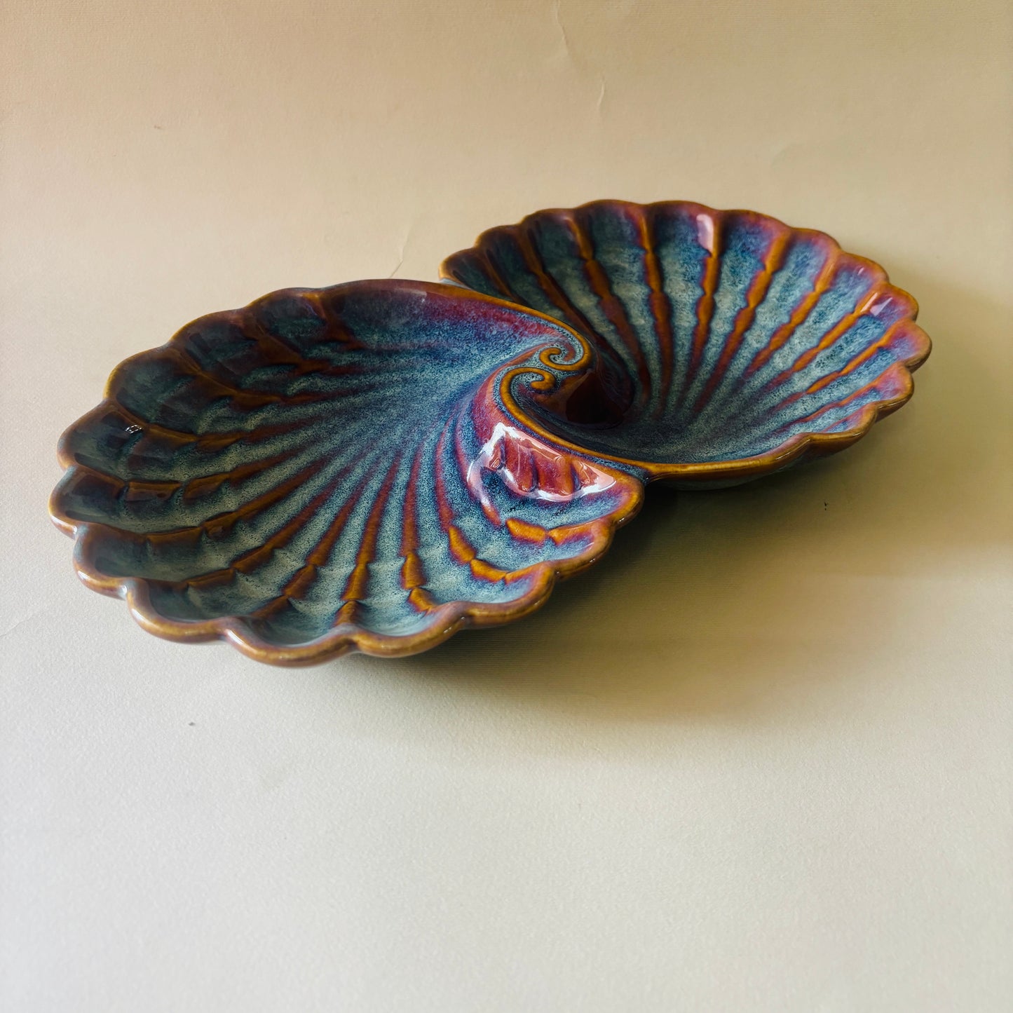 Olivia Shell Platter (12 Inch)