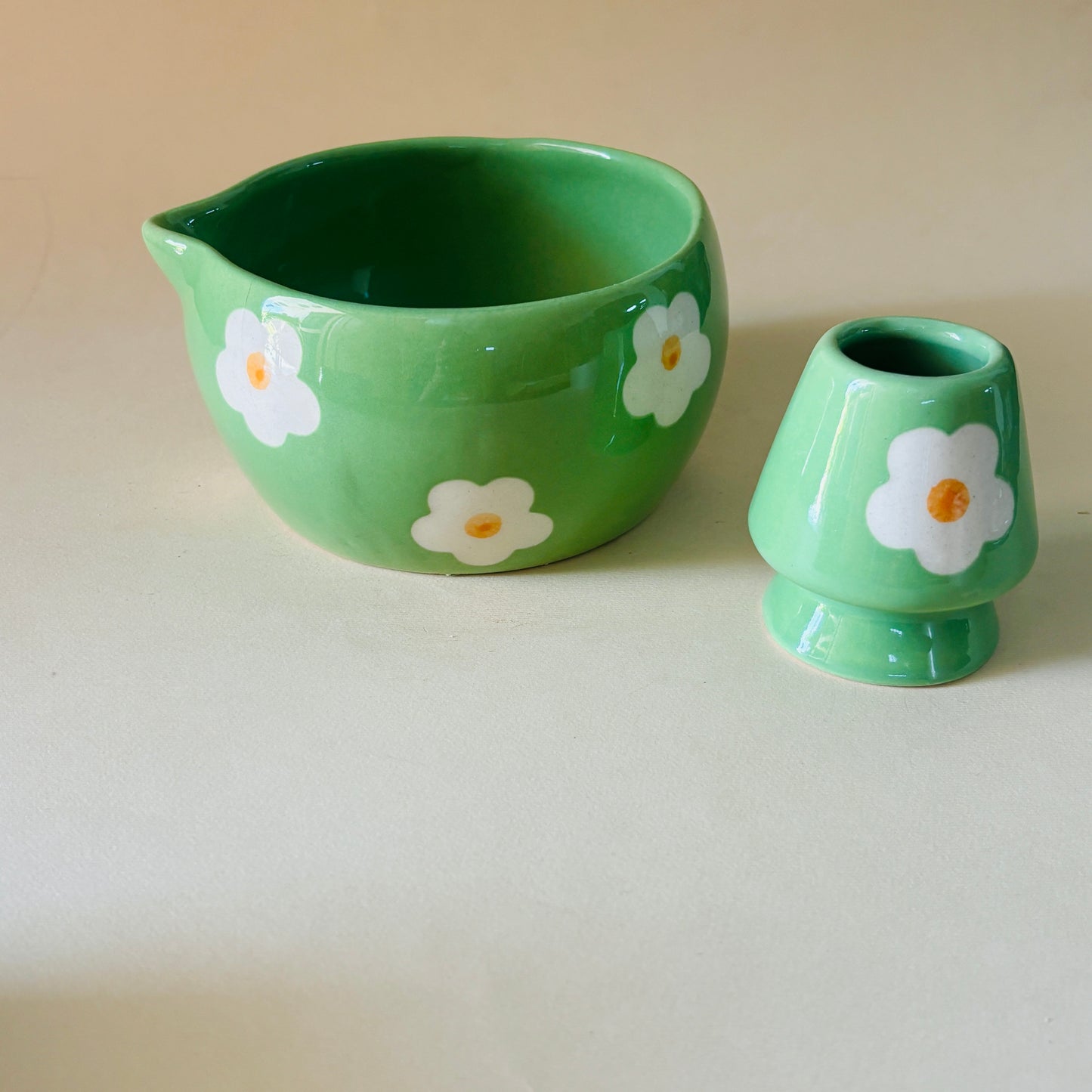 Green Floral Matcha Bowl & Whisk Holder Set