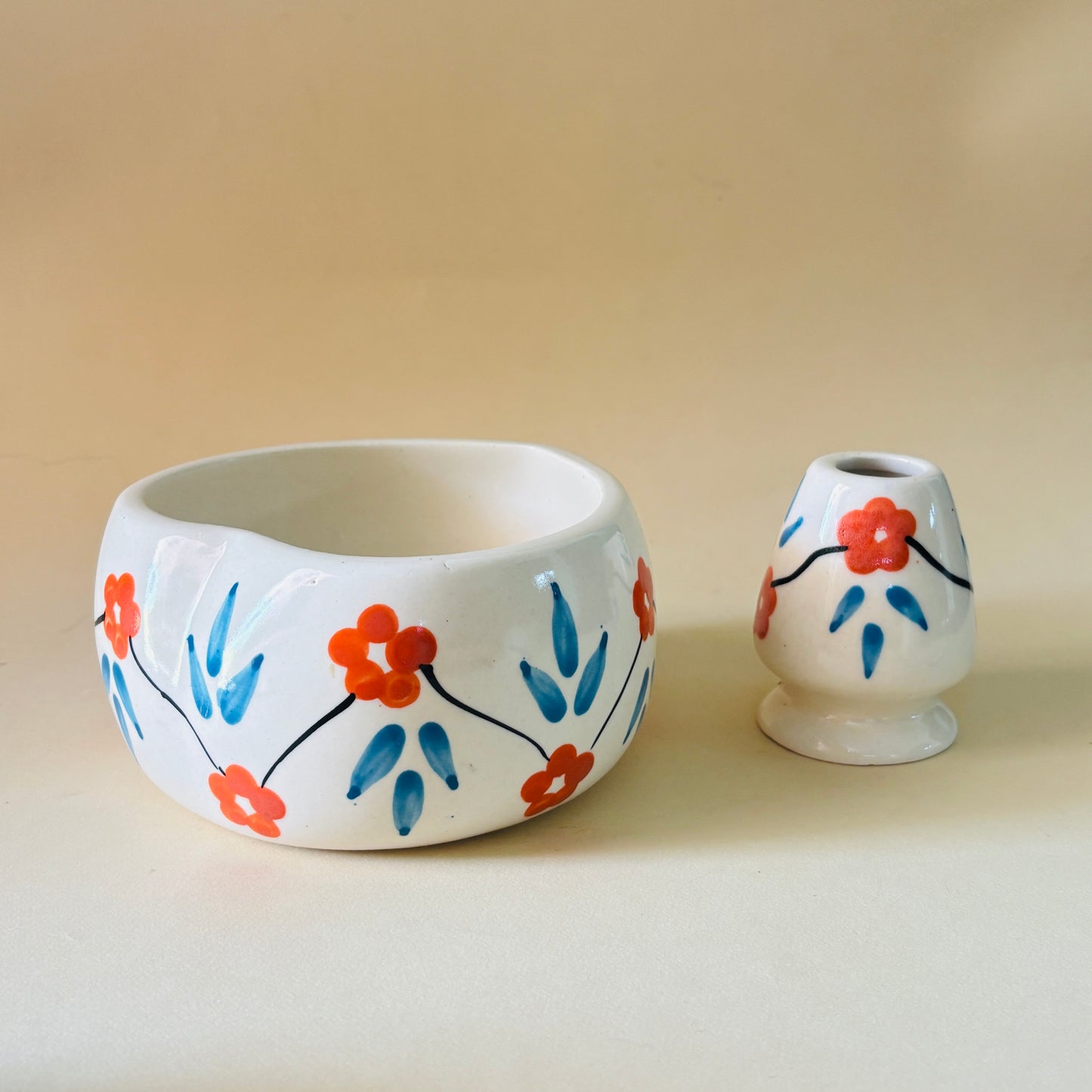 Red & Blue Floral Matcha Bowl & Whisk Holder Set