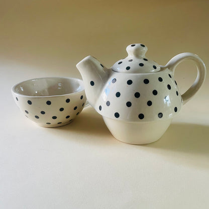 Black Polka Dot Tee Pot Set