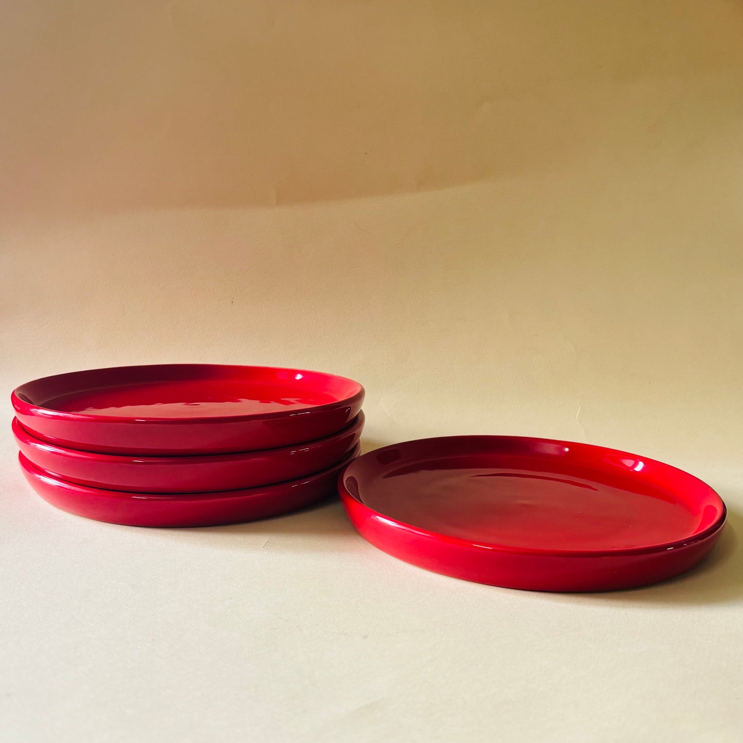 Rojo Sangre Snack Plates