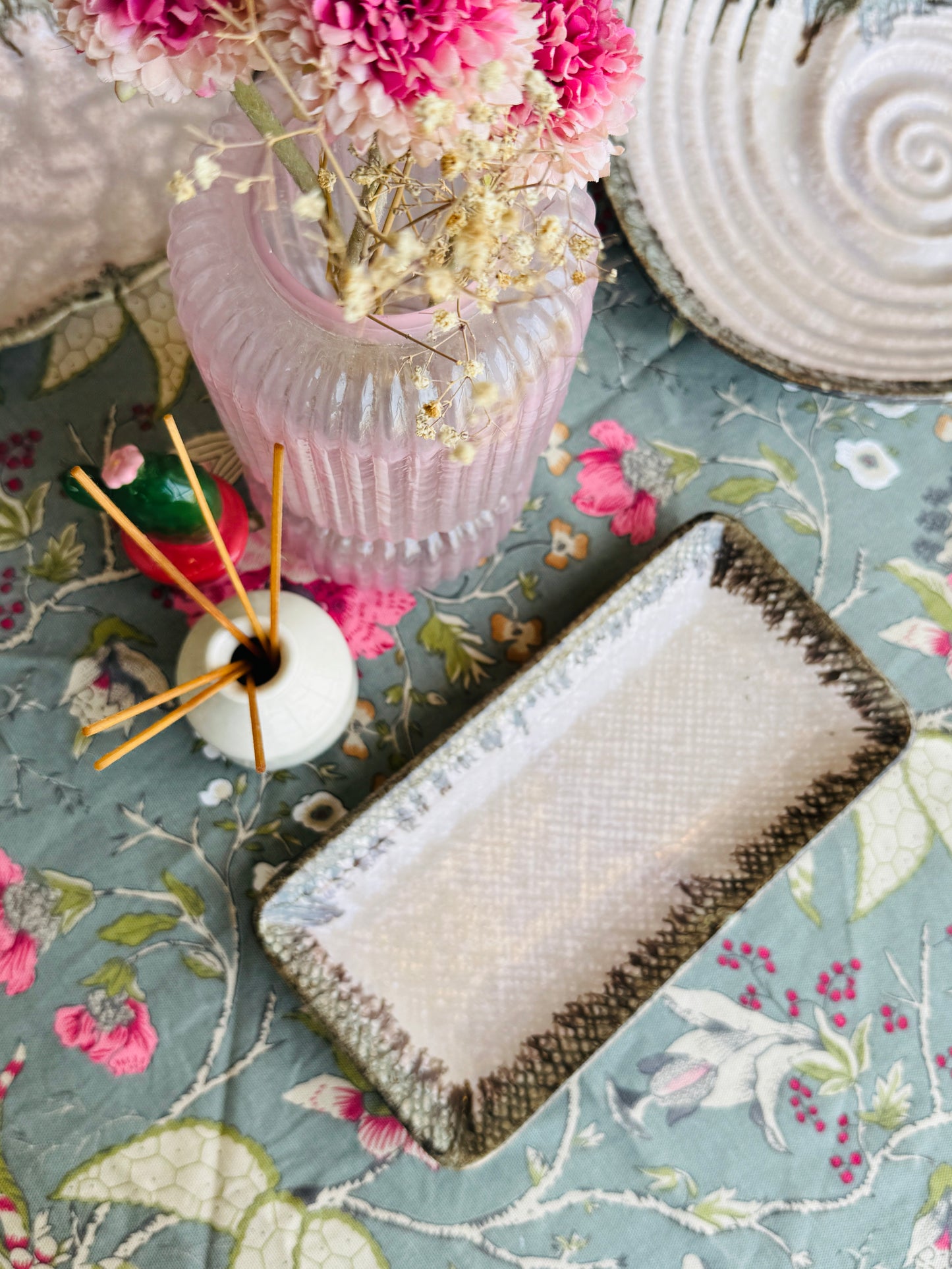 Rakhi Edit : Roseate Rectangular Platter