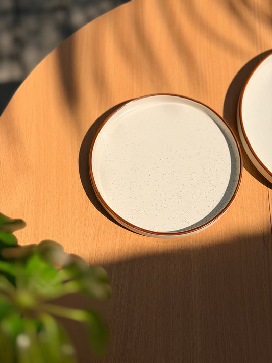 Crema Flat Plate Plain  – 8 & 10 Inch