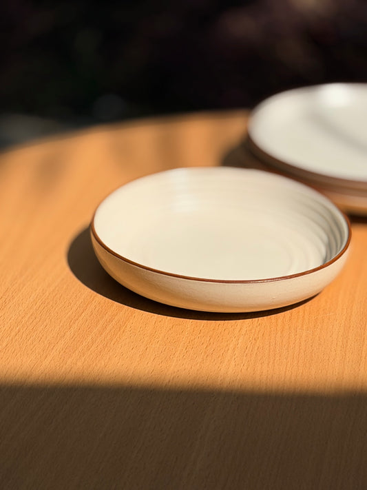 Crema Shallow Bowl