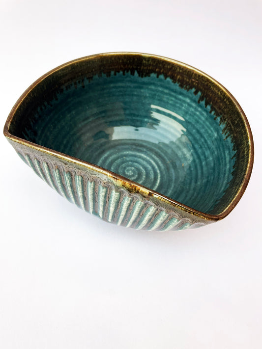 Belle Designer Bowl