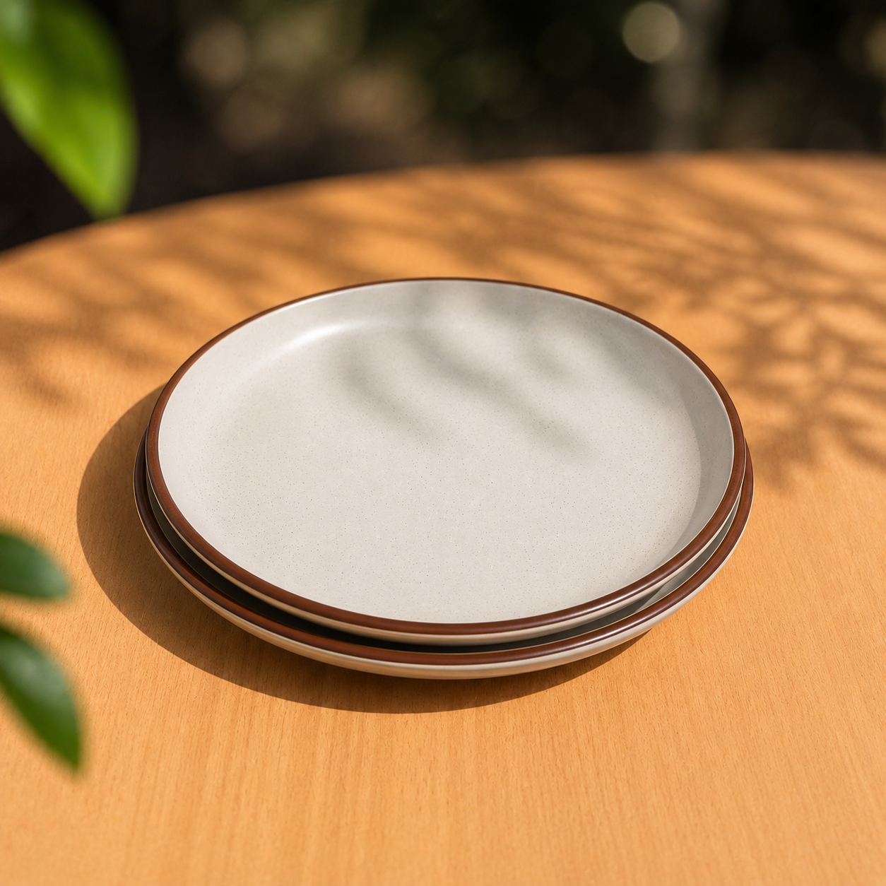 Crema Dinner & Quarter Plates